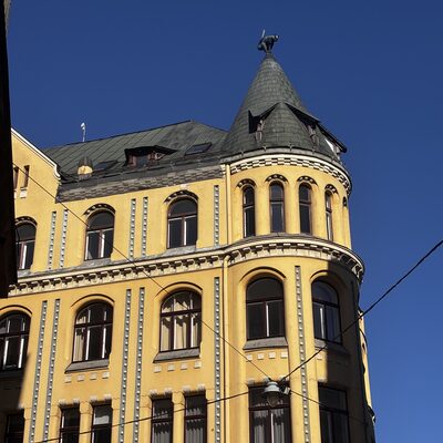 Close-up of the bronze cat on the corner turret of the Cat House, Riga, Latvia