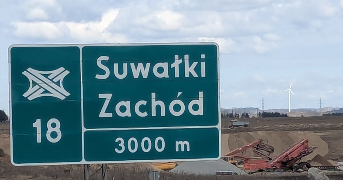 Suwałki Zachód väljumistahvel kiirteel S61 läbi Suwalki koridori, Poola kirdeosas.